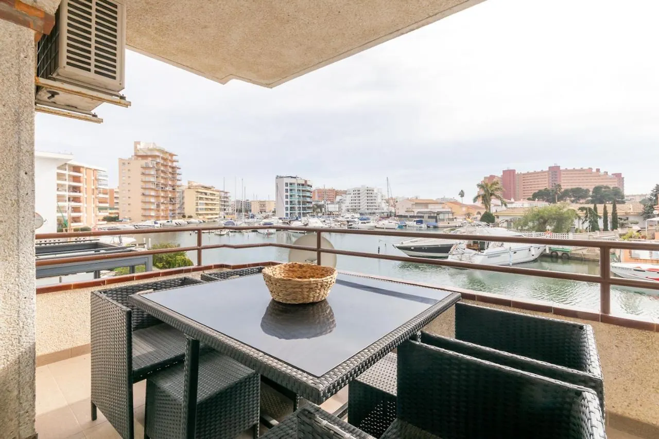 Apartamento Maya Vista Al Canal Apartment Roses Spain